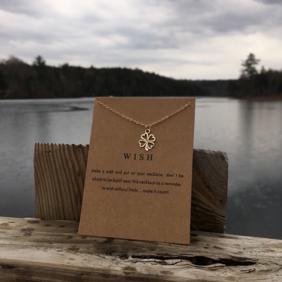 2 For $12 ♥️ Four Leaf Clover Necklace and Card - Picture 4 of 5